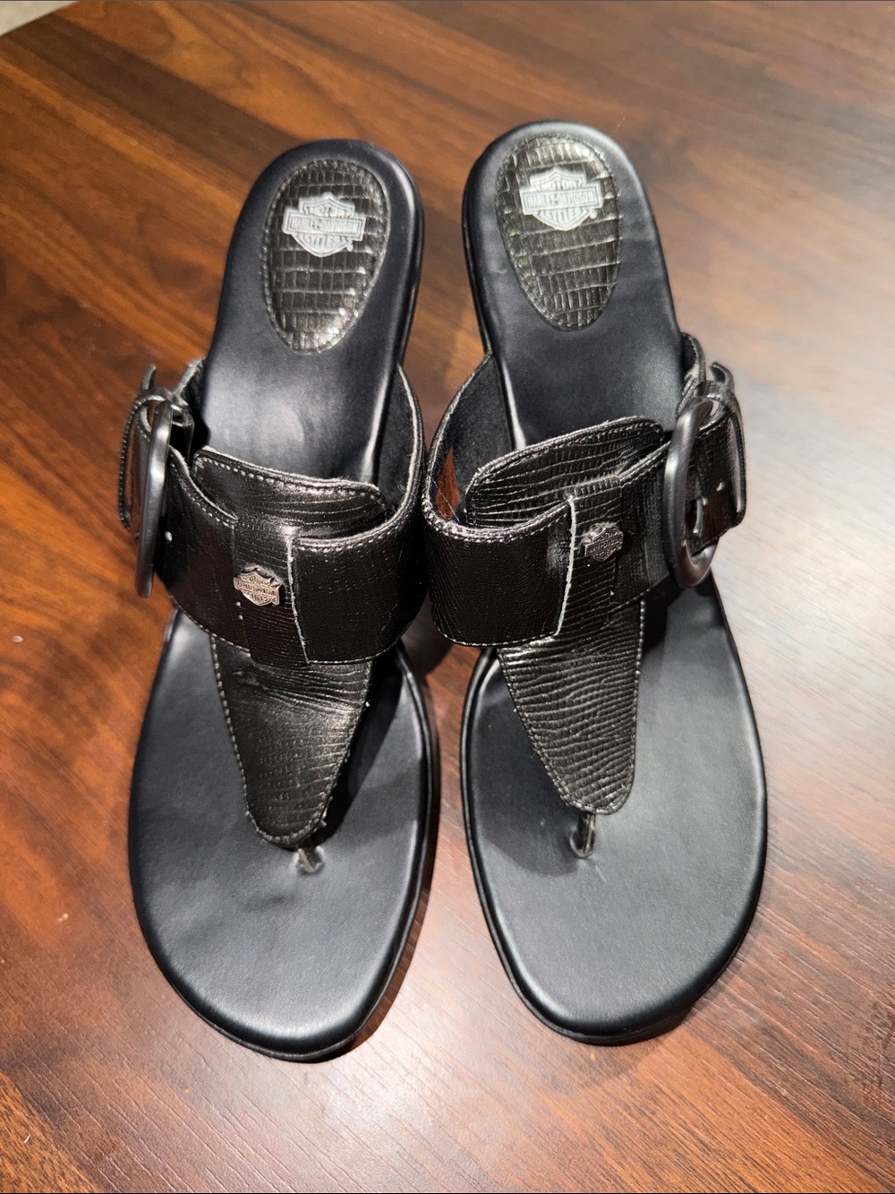 Harley-Davidson Black Leather Thong Sandals Buckle Comfort Women’s size 9